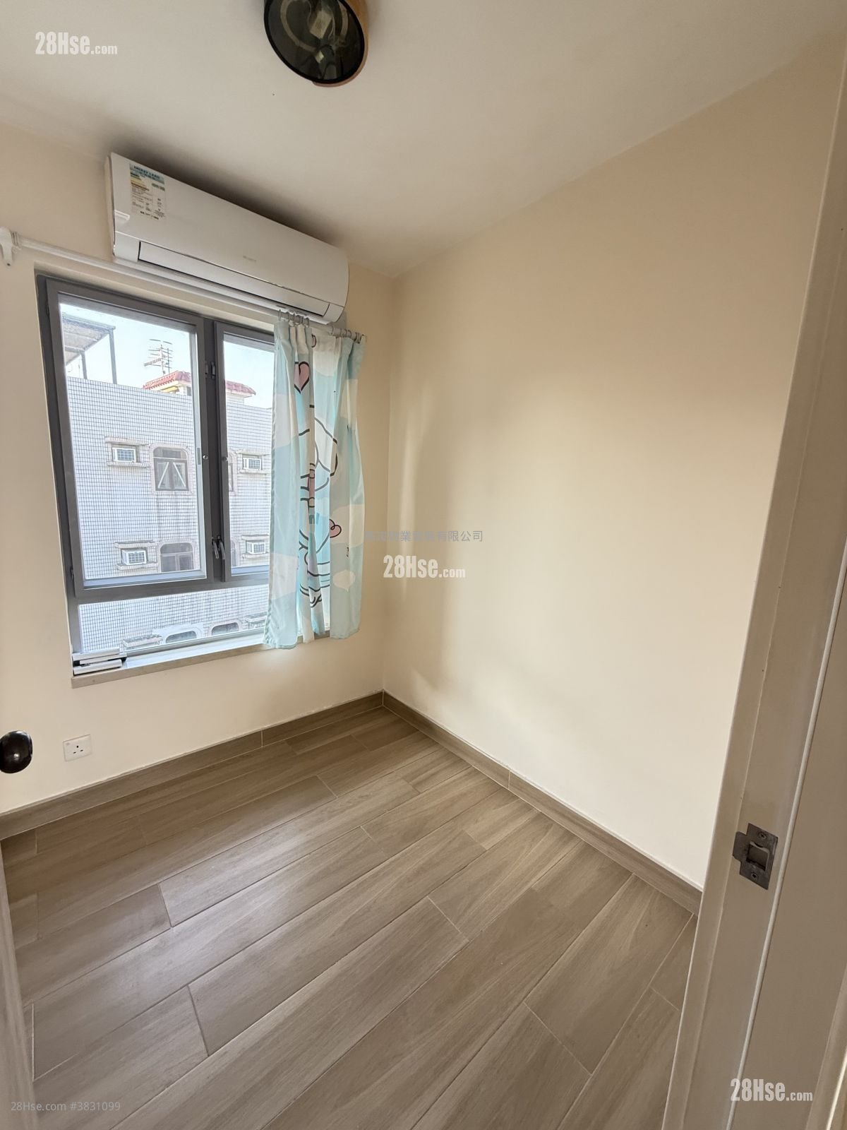 Lung Kwu Tan Rental 3 Bedrooms , 2 Bathrooms 700 ft²