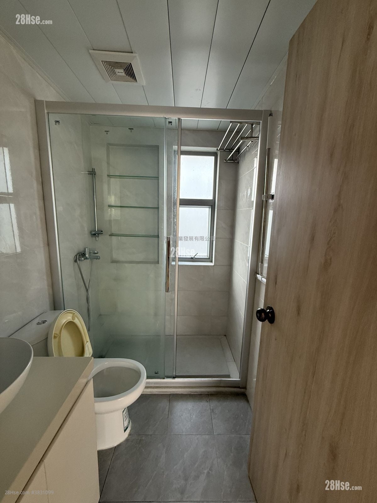 Lung Kwu Tan Rental 3 Bedrooms , 2 Bathrooms 700 ft²
