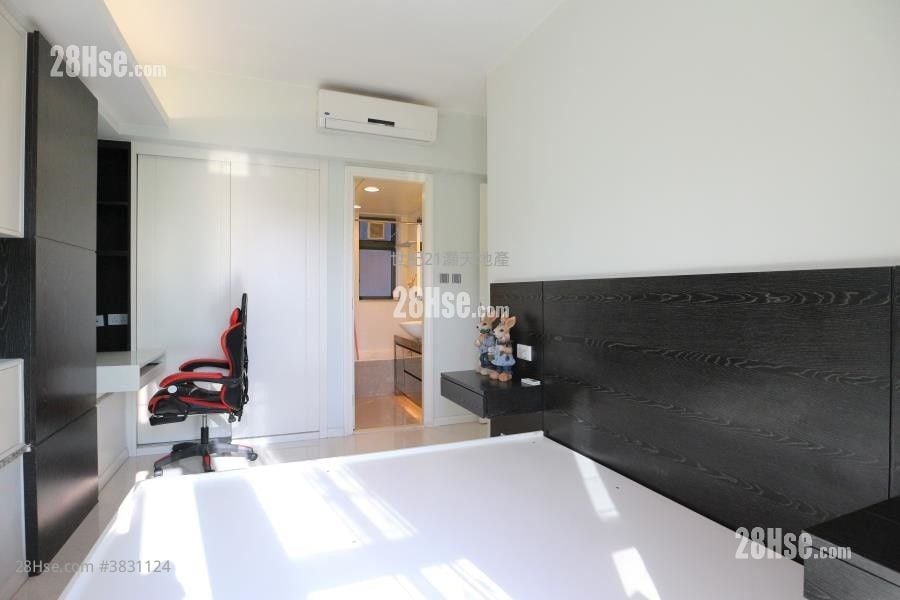 Mont Vert Rental 3 Bedrooms , 3 Bathrooms 858 ft²