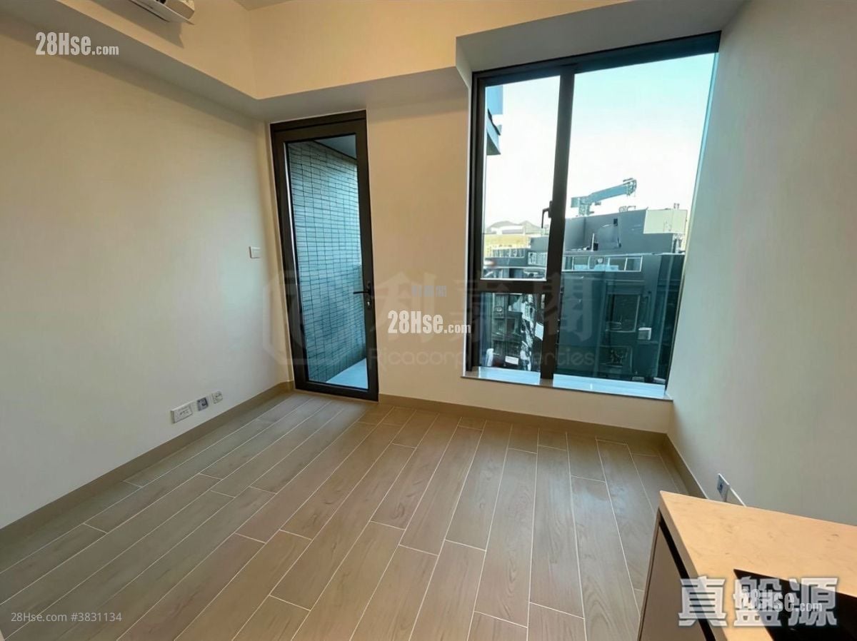 Gold Coast Bay Sell Studio , 1 Bathroom 206 ft²