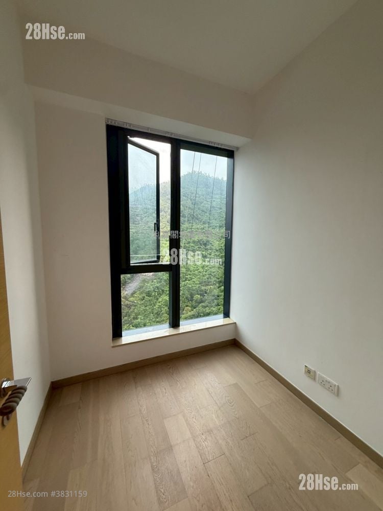 The Grand Marine Rental 2 Bedrooms , 1 Bathroom 432 ft²