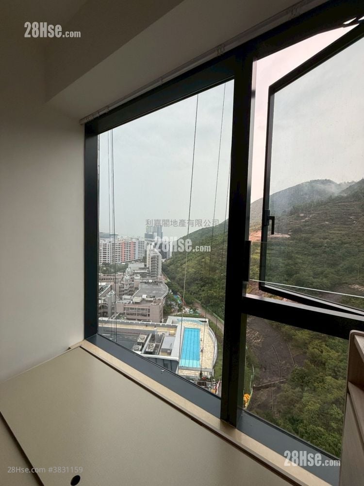 The Grand Marine Rental 2 Bedrooms , 1 Bathroom 432 ft²