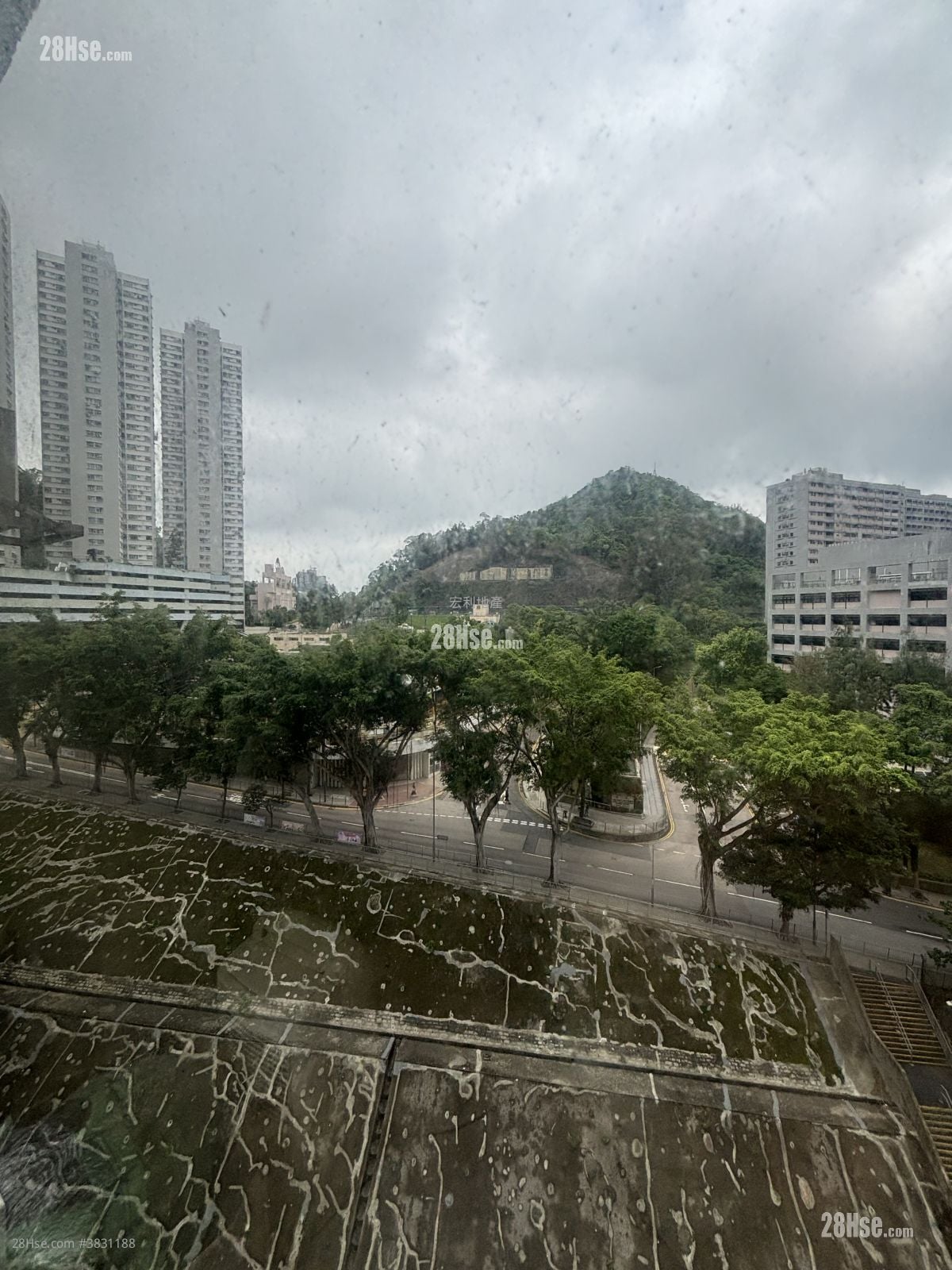 乐翠台 售盘 3 房 , 1 浴室 700 平方尺