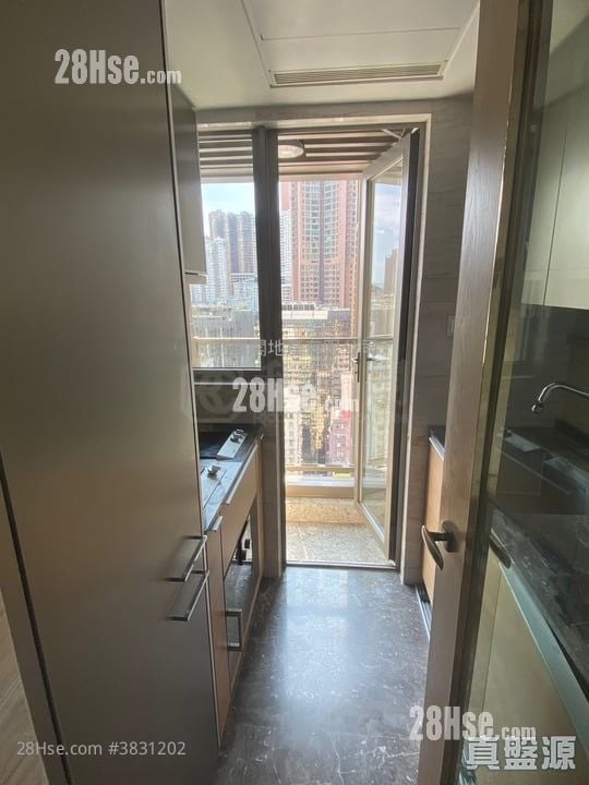 Harbour Glory Sell 2 Bedrooms 533 ft²