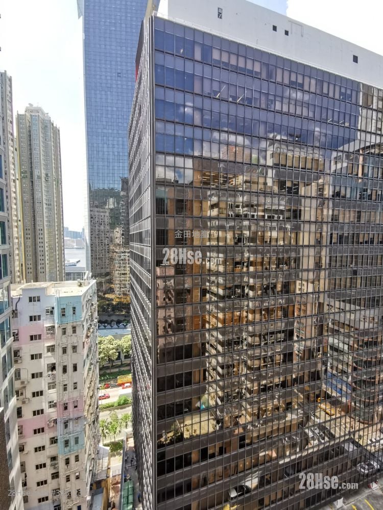 Tonnochy Towers Sell 1 Bedroom , 1 Bathroom 348 ft²