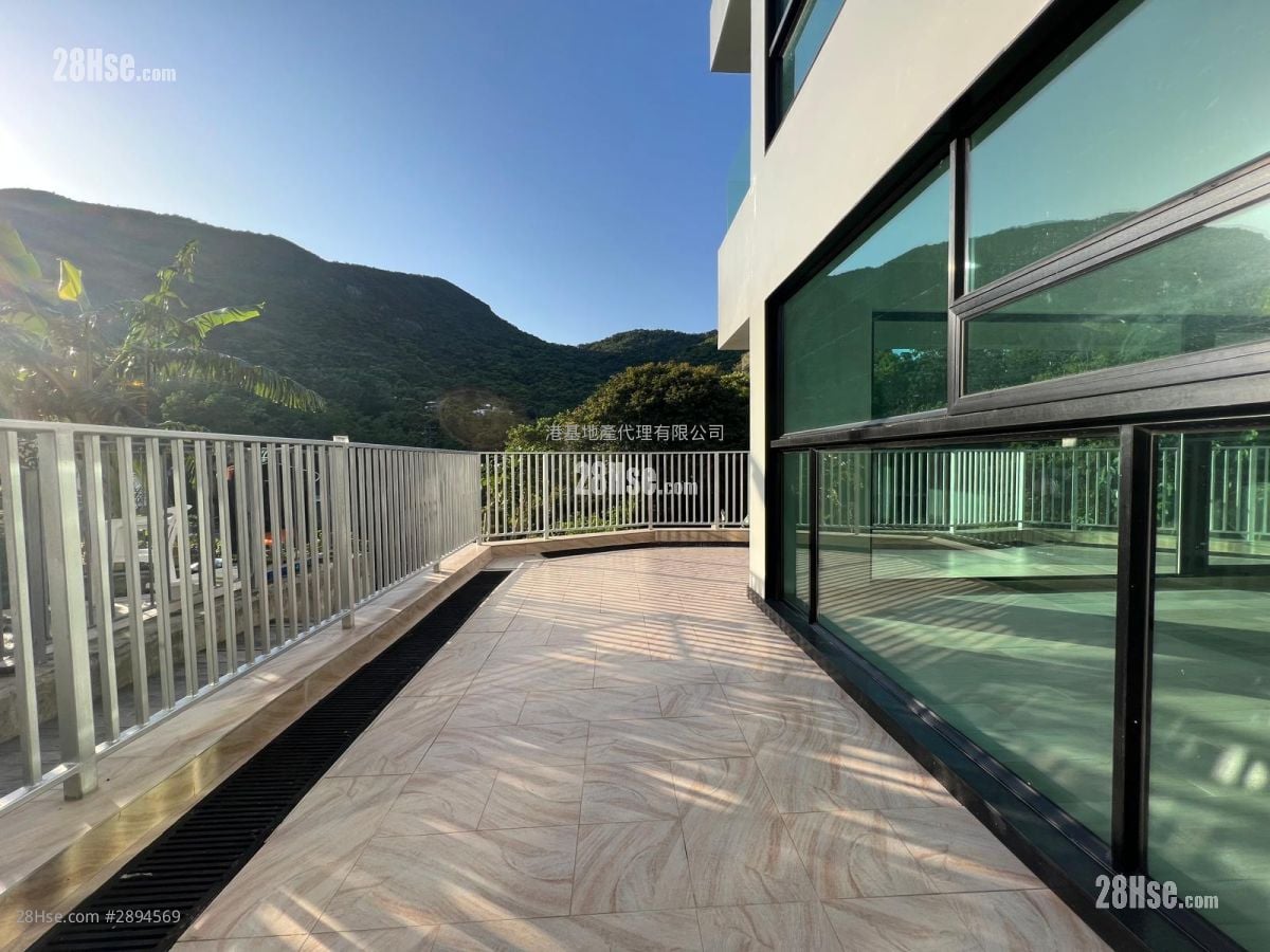 Village Rental 2 Bedrooms , 1 Bathroom 700 ft²