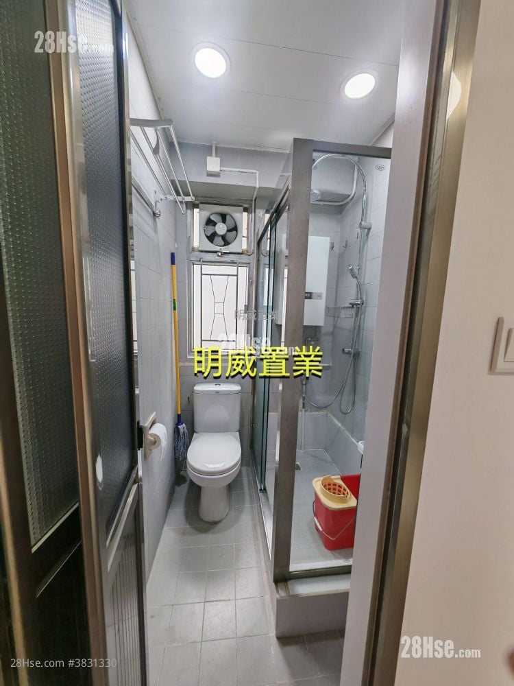 鸿都大厦 租盘 2 房 405 平方尺