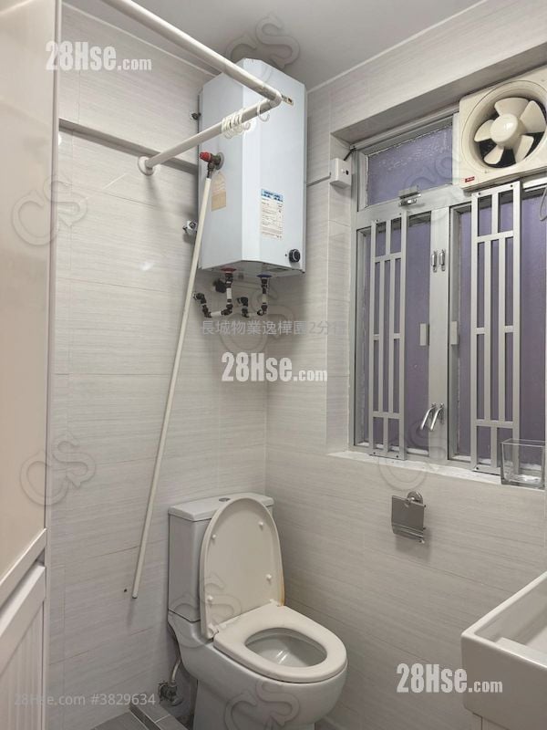 Tai Lung House Rental 2 Bedrooms , 1 Bathroom 333 ft²