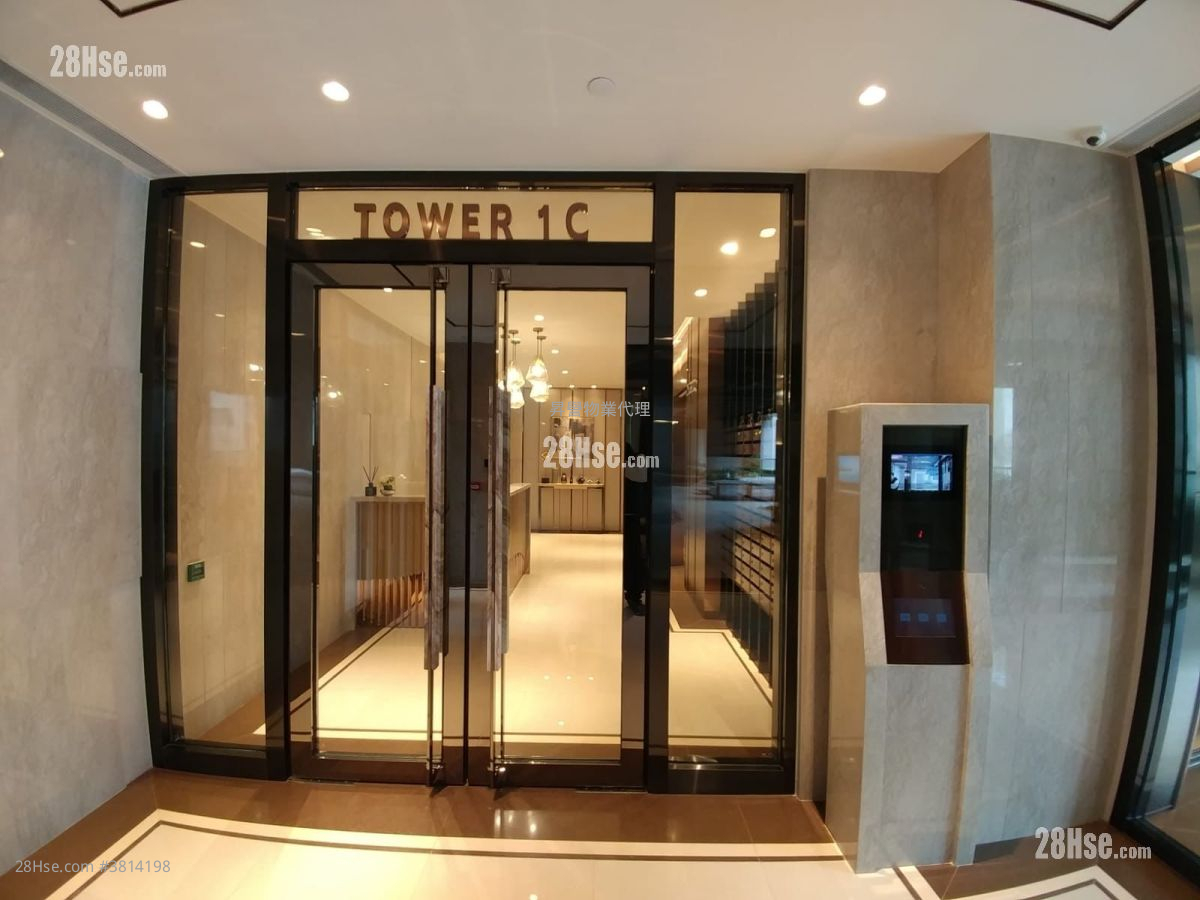 Upper East Rental 1 Bedroom , 1 Bathroom 270 ft²