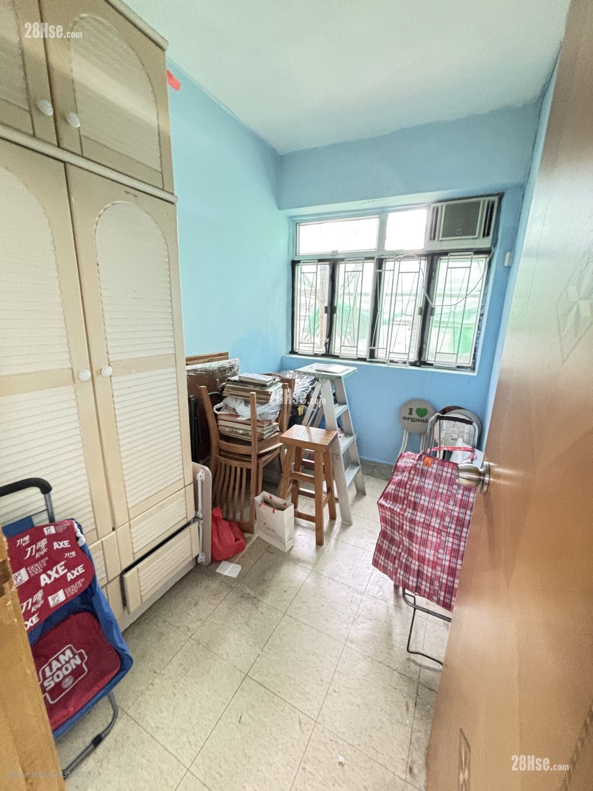 On May Mansion Sell 3 Bedrooms , 1 Bathroom 586 ft²