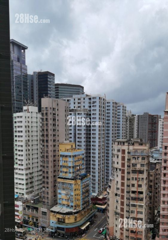 Grand Central Rental 3 Bedrooms , 1 Bathroom 594 ft²