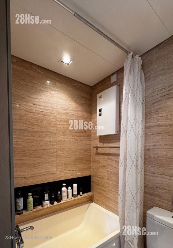 Harbour Place Sell 3 Bedrooms , 2 Bathrooms 589 ft²
