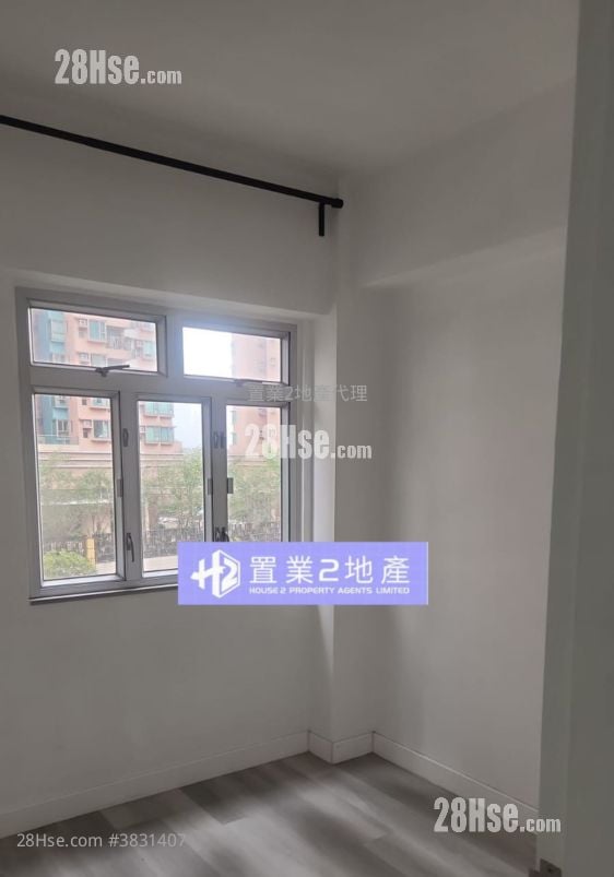 Cosmopolitan Estate Rental 1 Bedroom , 1 Bathroom 265 ft²
