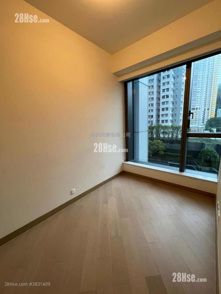 Lime Gala Rental 2 Bedrooms , 1 Bathroom 429 ft²