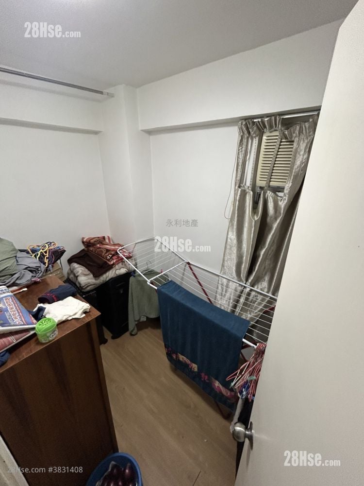 Whampoa Garden Rental 3 Bedrooms , 1 Bathroom 607 ft²