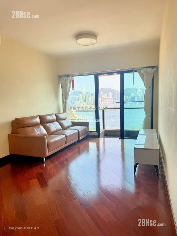 The Arch Sell 3 Bedrooms , 3 Bathrooms 846 ft²