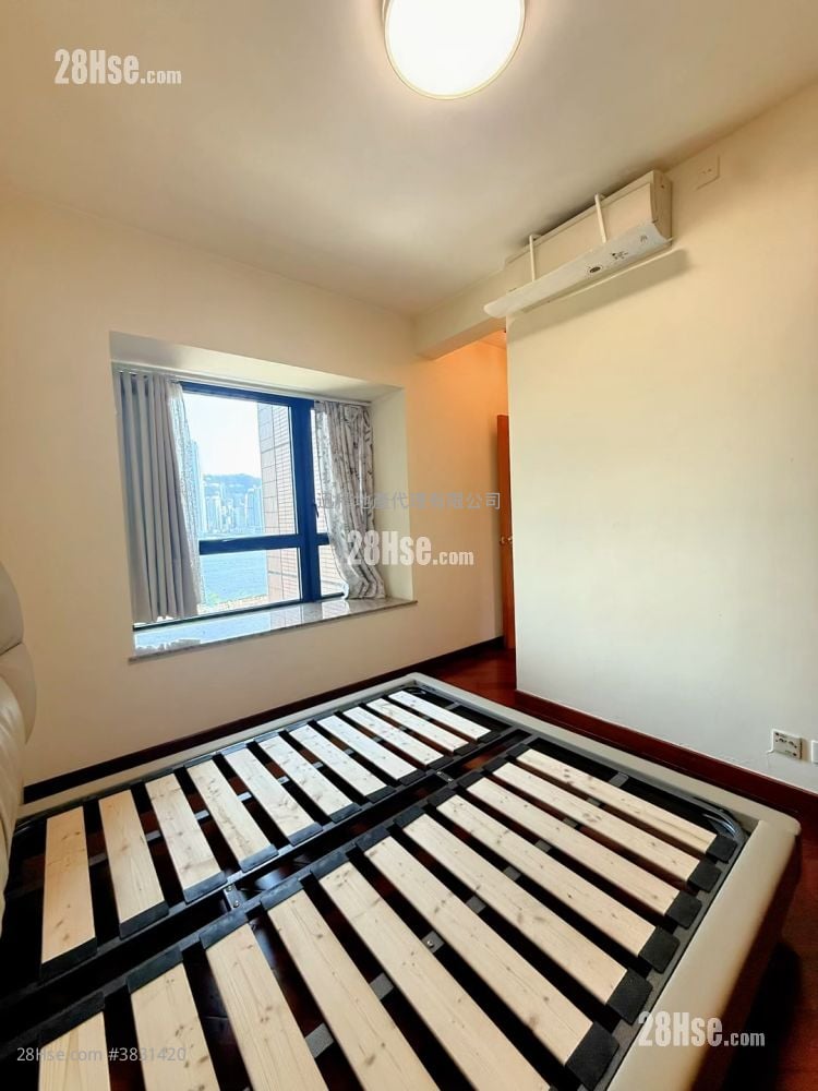 The Arch Sell 3 Bedrooms , 3 Bathrooms 846 ft²