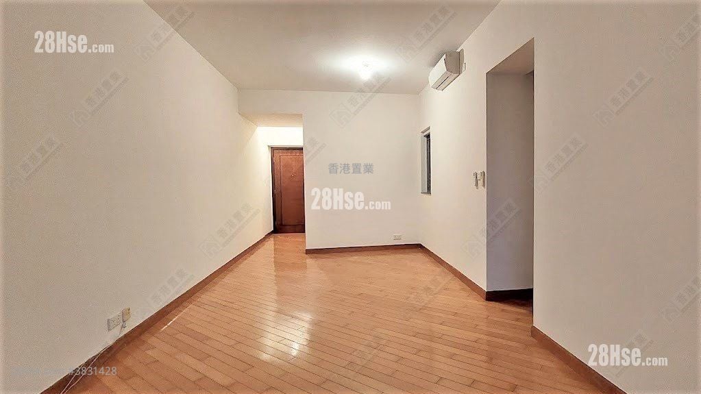 Sorrento Rental 3 Bedrooms 755 ft²