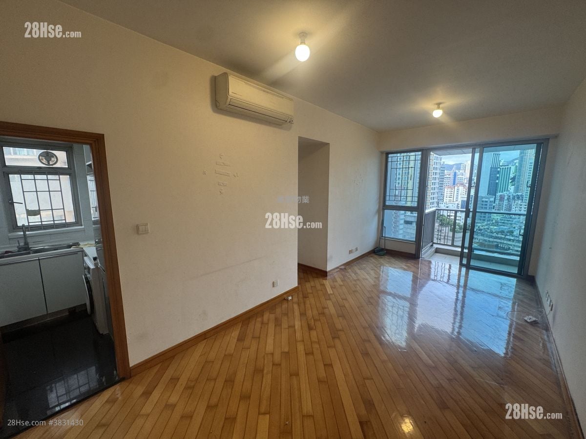 Vision City Sell 3 Bedrooms , 2 Bathrooms 654 ft²