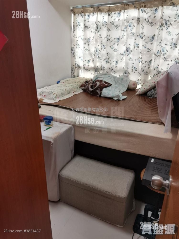 荃德花园 售盘 2 房 , 1 浴室 287 平方尺