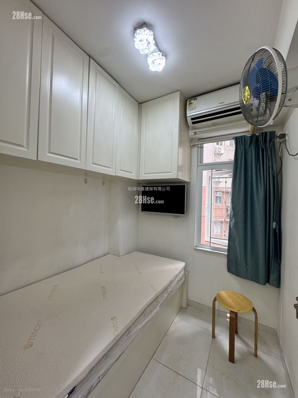 Wah Sun Building Rental 2 Bedrooms , 1 Bathroom 318 ft²