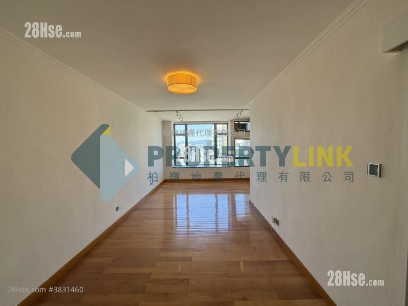 Hollywood Terrace Sell 1 Bedroom , 1 Bathroom 616 ft²