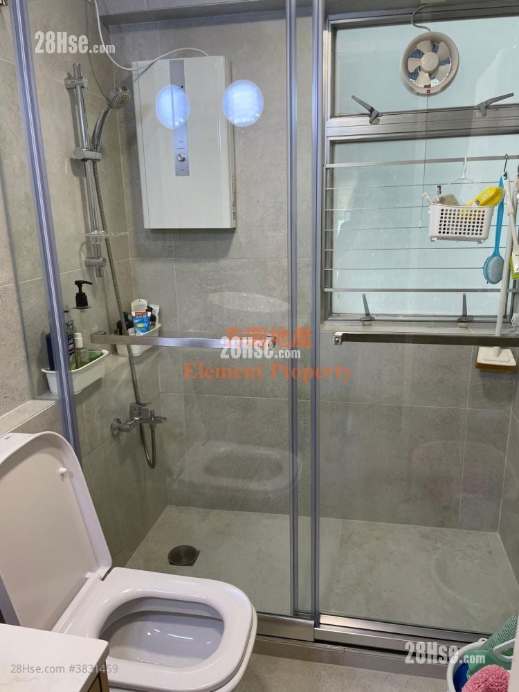 Laguna City Sell 3 Bedrooms , 2 Bathrooms 748 ft²