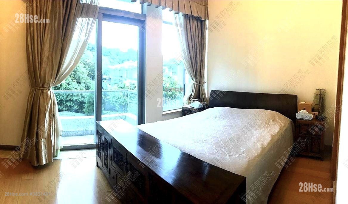 The Green Sell 3 Bedrooms , 4 Bathrooms 1,423 ft²