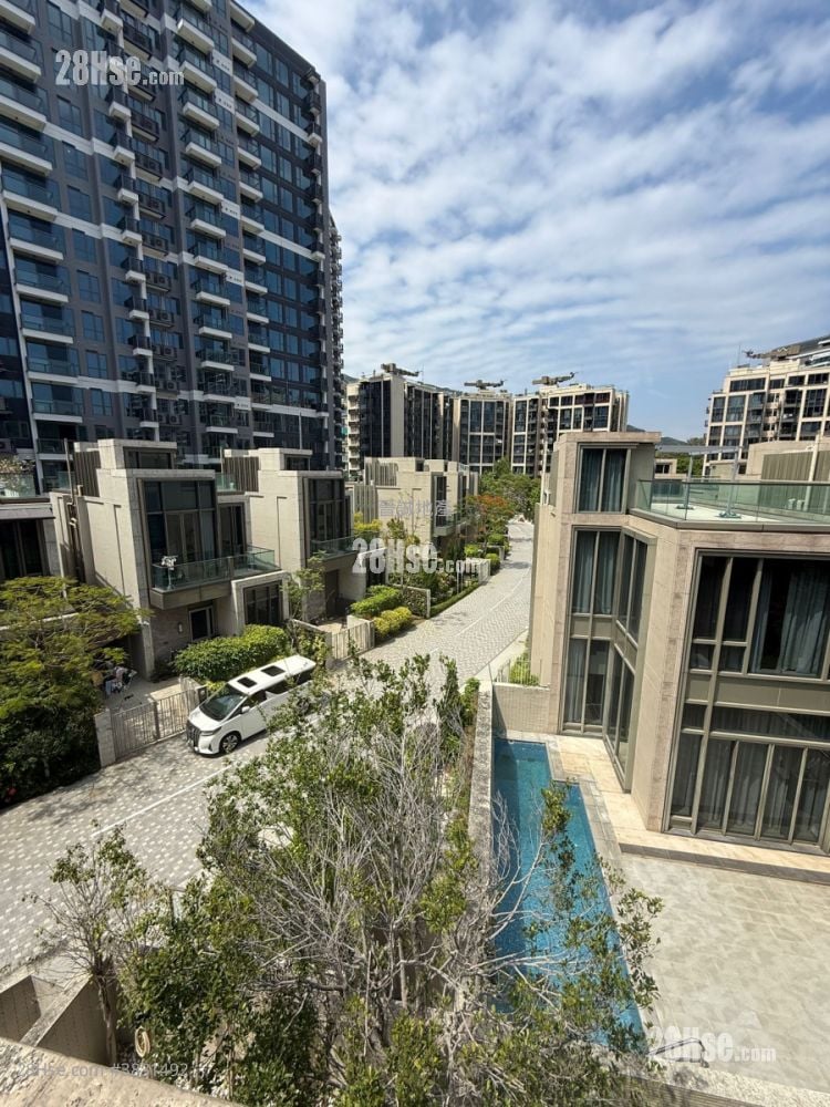 Napa Sell 4 Bedrooms , 4 Bathrooms 2,061 ft²