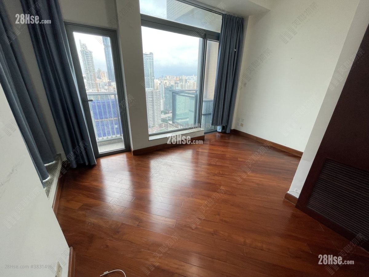 Park Summit Rental Studio , 1 Bathroom 274 ft²