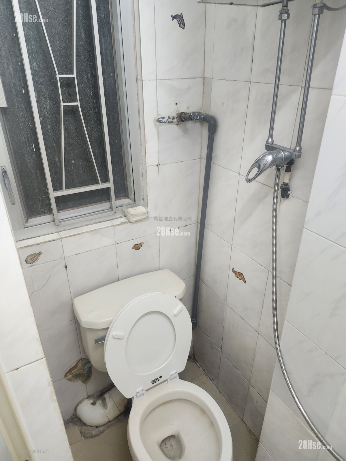 Wah Tak Building Rental 189 ft²