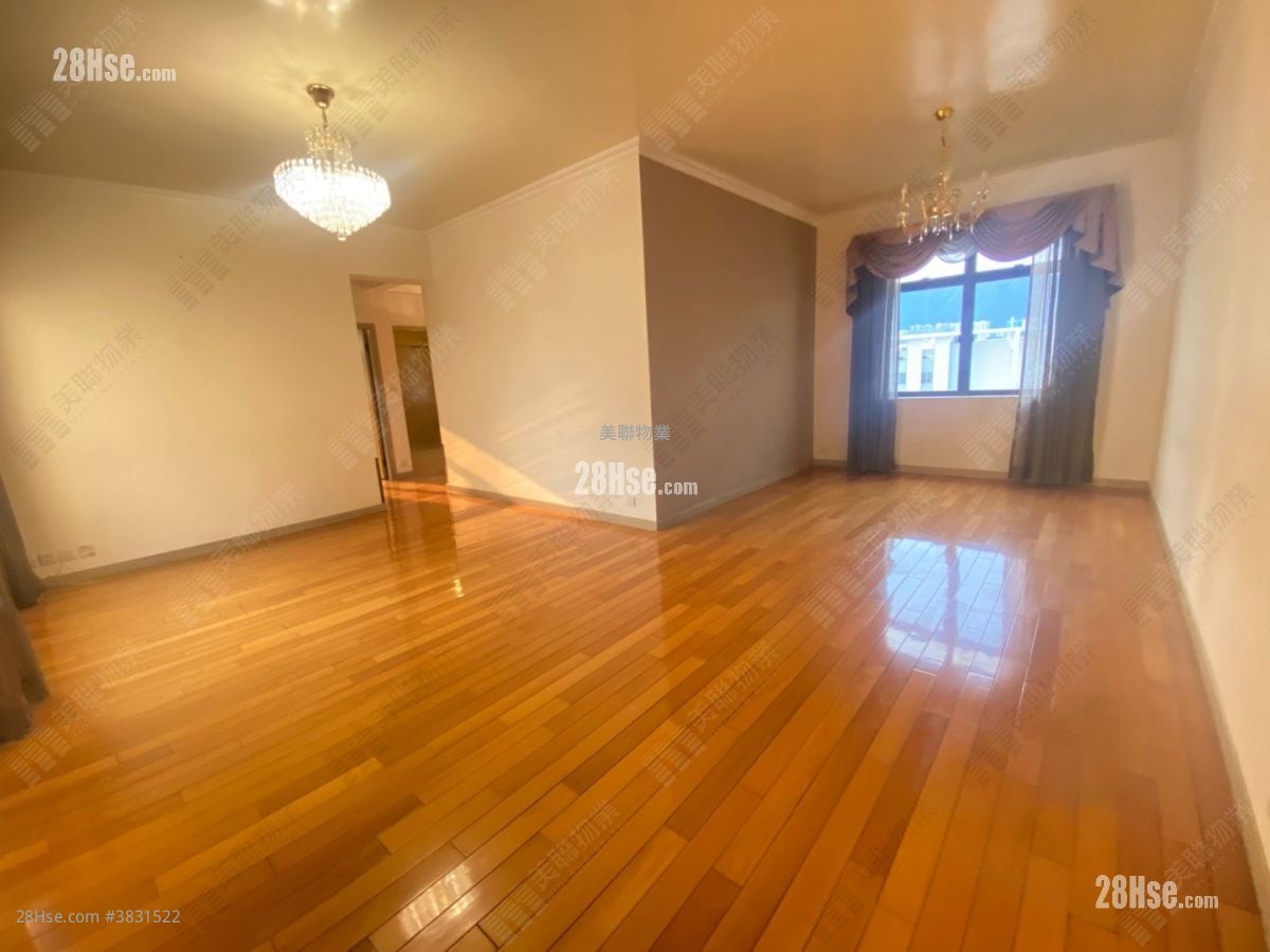 Edward Mansion Sell 5+ Bedrooms 1,109 ft²