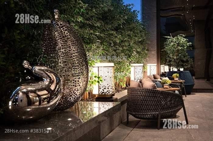 Downtown 38 Sell 1 Bedroom , 1 Bathroom 301 ft²
