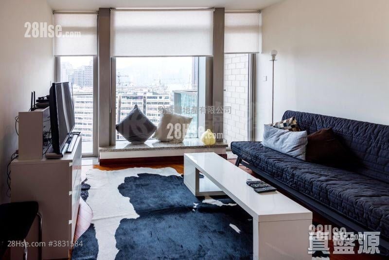 living room: The Coronation Rental 1 Bedroom , 1 Bathroom 400 ft²