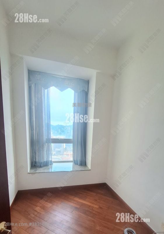 The Hermitage Rental 1,438 ft²