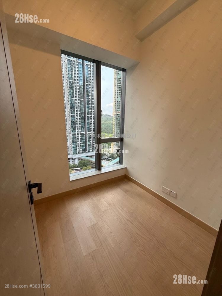 Grand Seasons Sell 2 Bedrooms 495 ft²