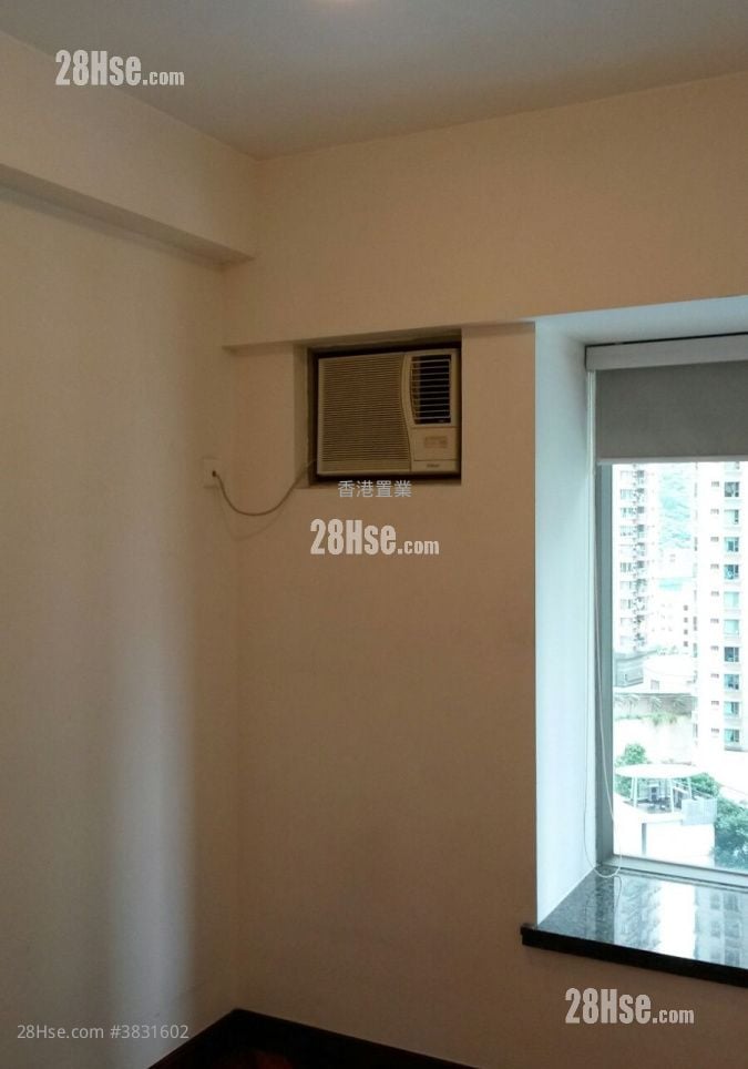 Tseung Kwan O Plaza Sell 2 Bedrooms , 1 Bathroom 417 ft²