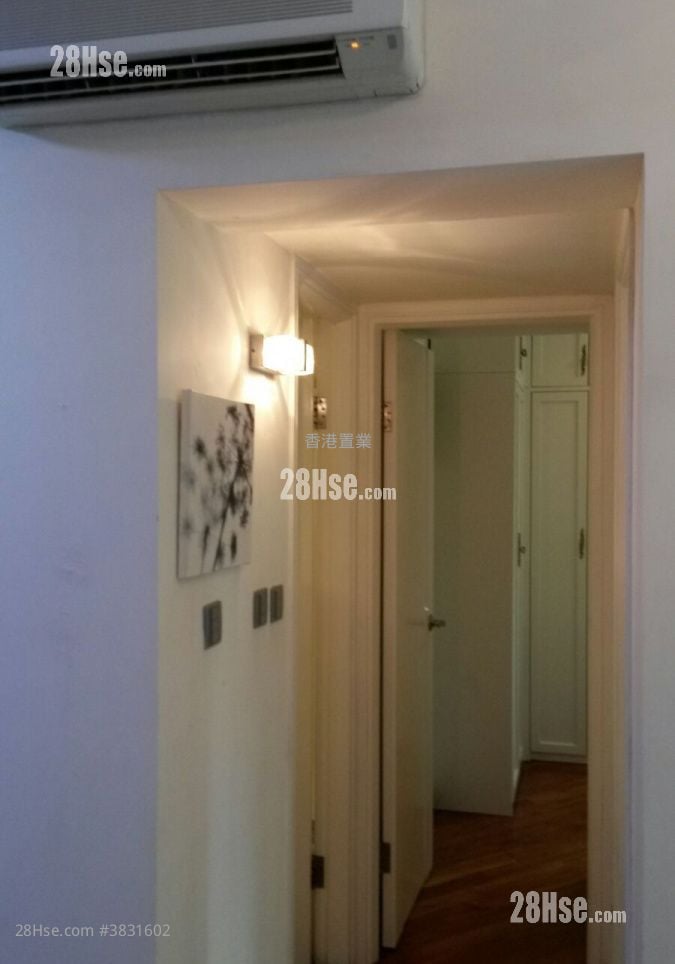 Tseung Kwan O Plaza Sell 2 Bedrooms , 1 Bathroom 417 ft²