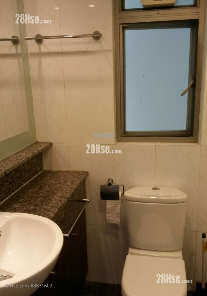 Tseung Kwan O Plaza Sell 2 Bedrooms , 1 Bathroom 417 ft²
