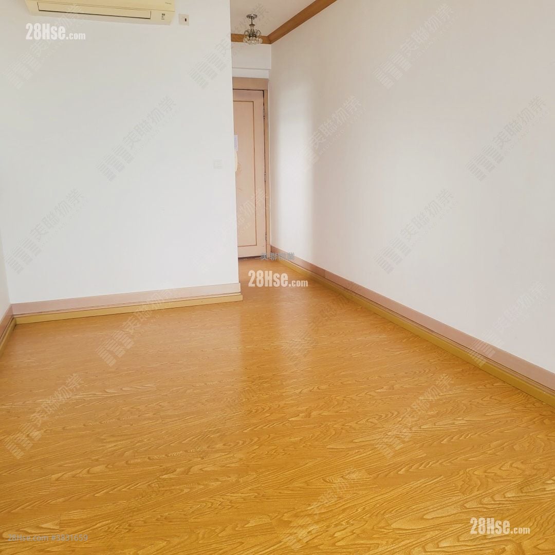 The Orchards Sell 3 Bedrooms 752 ft²