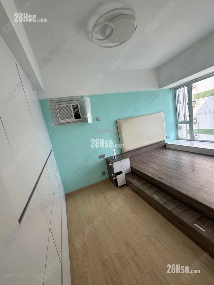 Marina Garden Sell 3 Bedrooms , 2 Bathrooms 567 ft²