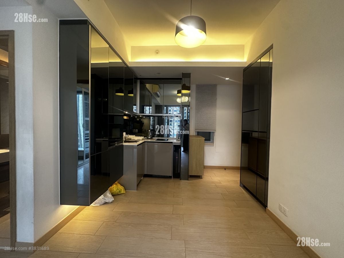 Century Link Sell 2 Bedrooms 461 ft²