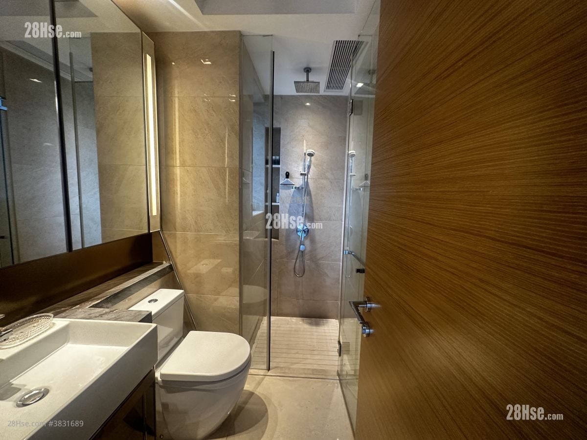 Century Link Sell 2 Bedrooms 461 ft²