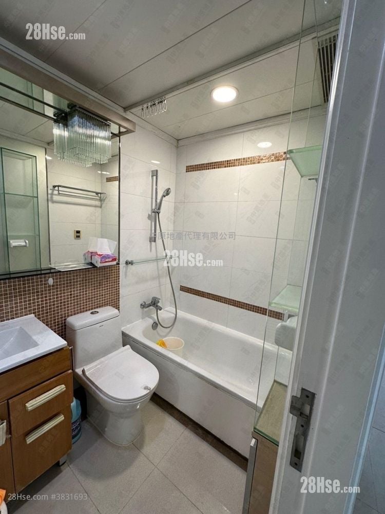 Metro Town Sell 3 Bedrooms , 2 Bathrooms 629 ft²