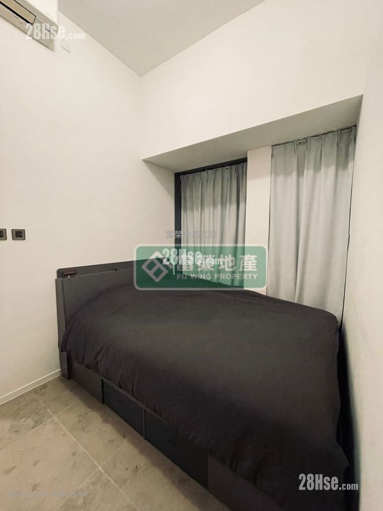 Skypark Sell 1 Bedroom , 1 Bathroom 404 ft²