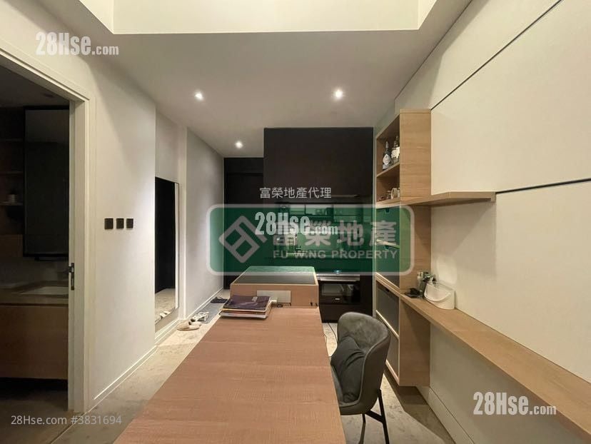 Skypark Sell 1 Bedroom , 1 Bathroom 404 ft²