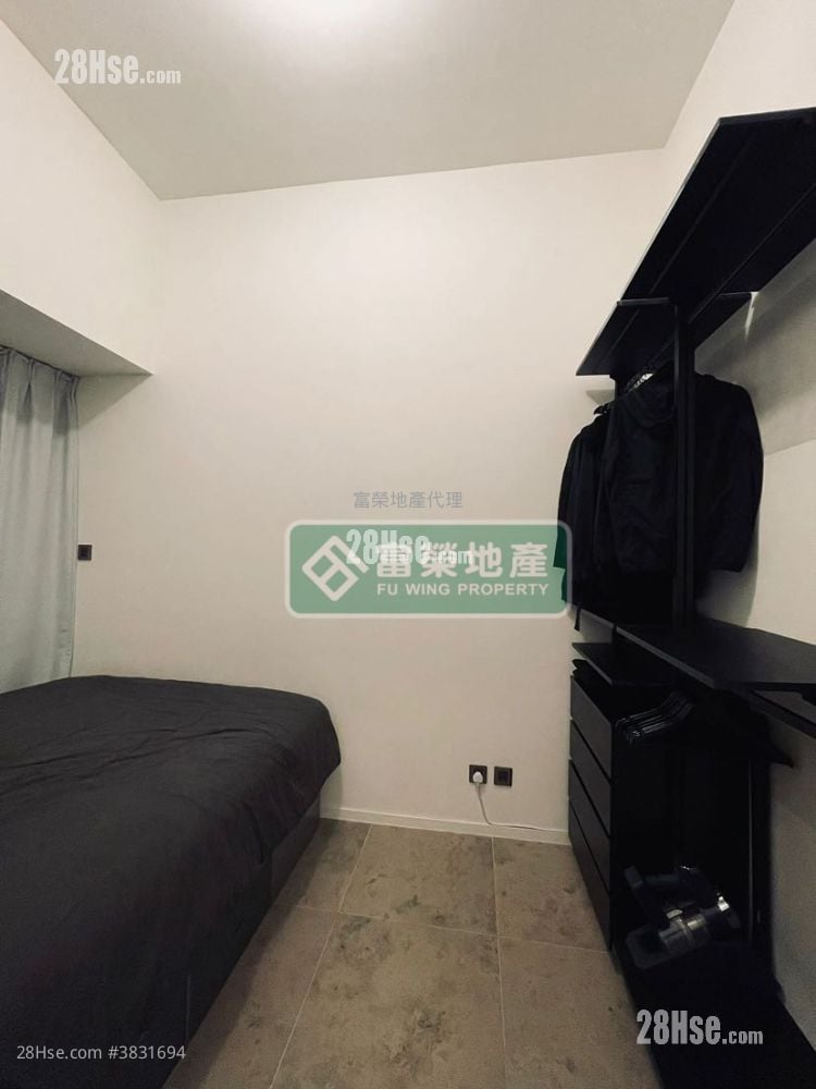 Skypark Sell 1 Bedroom , 1 Bathroom 404 ft²