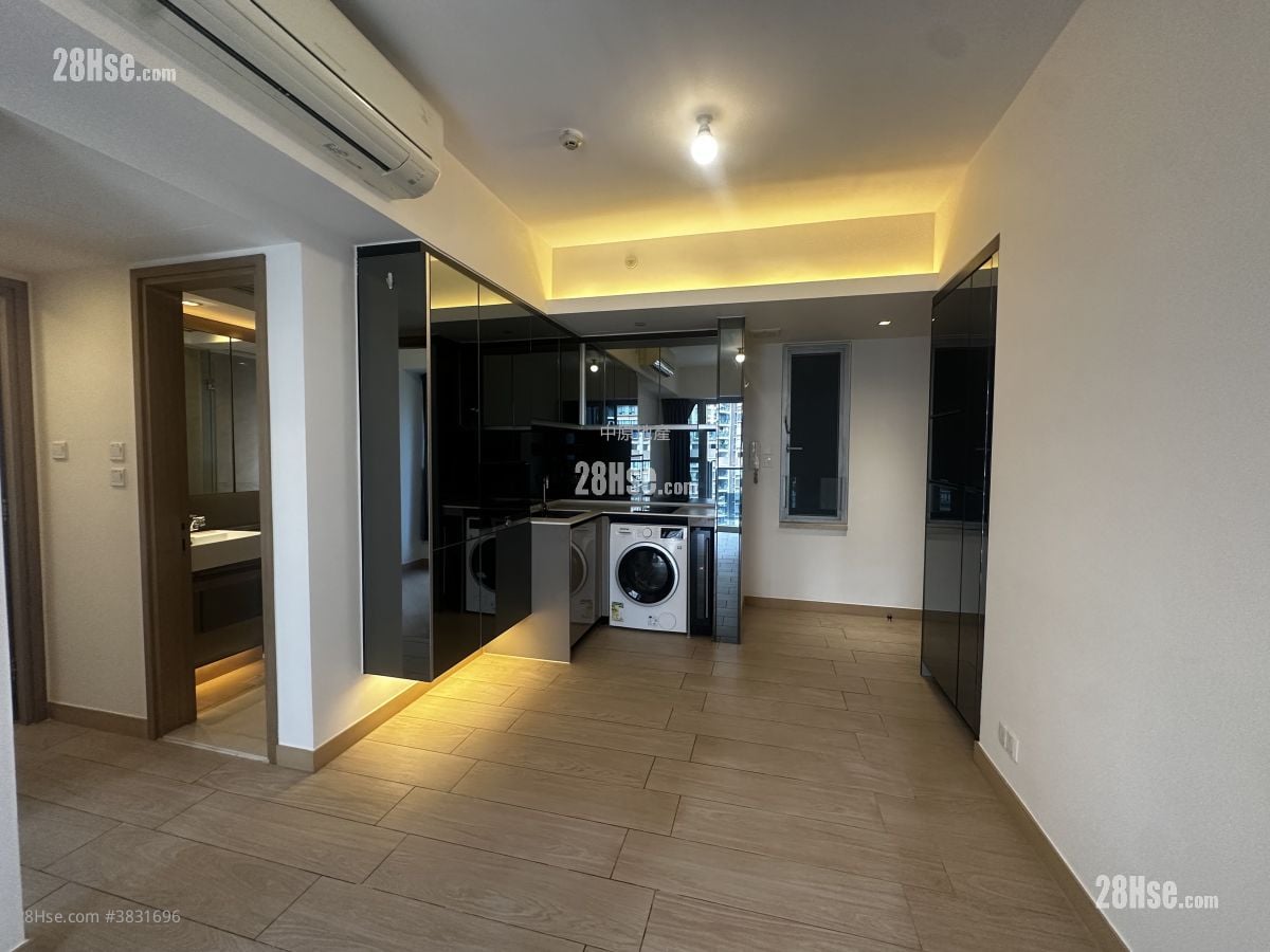 Century Link Sell 2 Bedrooms 461 ft²