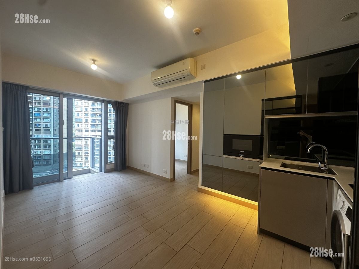 Century Link Sell 2 Bedrooms 461 ft²