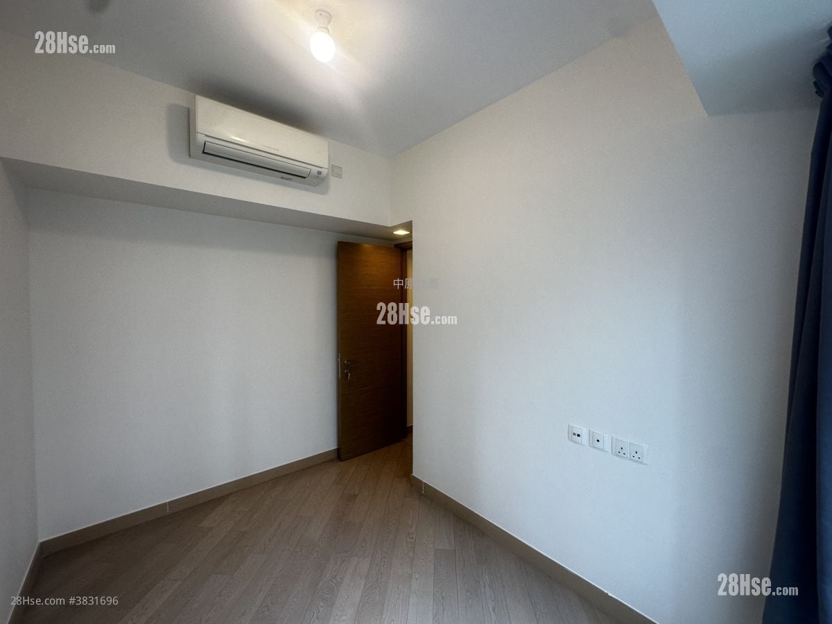 Century Link Sell 2 Bedrooms 461 ft²